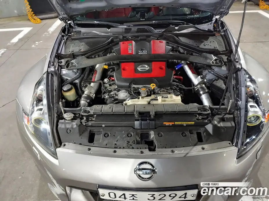 Nissan 370Z 2010 3.7 автомат (гидро), фото 6