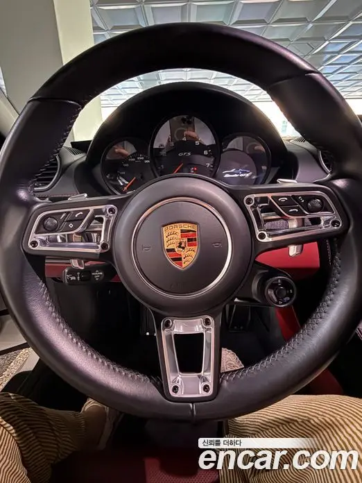 Porsche 718 2018 2.0 автомат (гидро), фото 8 Porsche 718 2018 2.0 автомат (гидро), фото 8