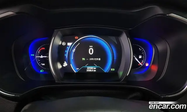 Renault (Samsung) QM6 2019 2.0 автомат (гидро), миниатюра 8 Renault (Samsung) QM6 2019 2.0 автомат (гидро), миниатюра 8