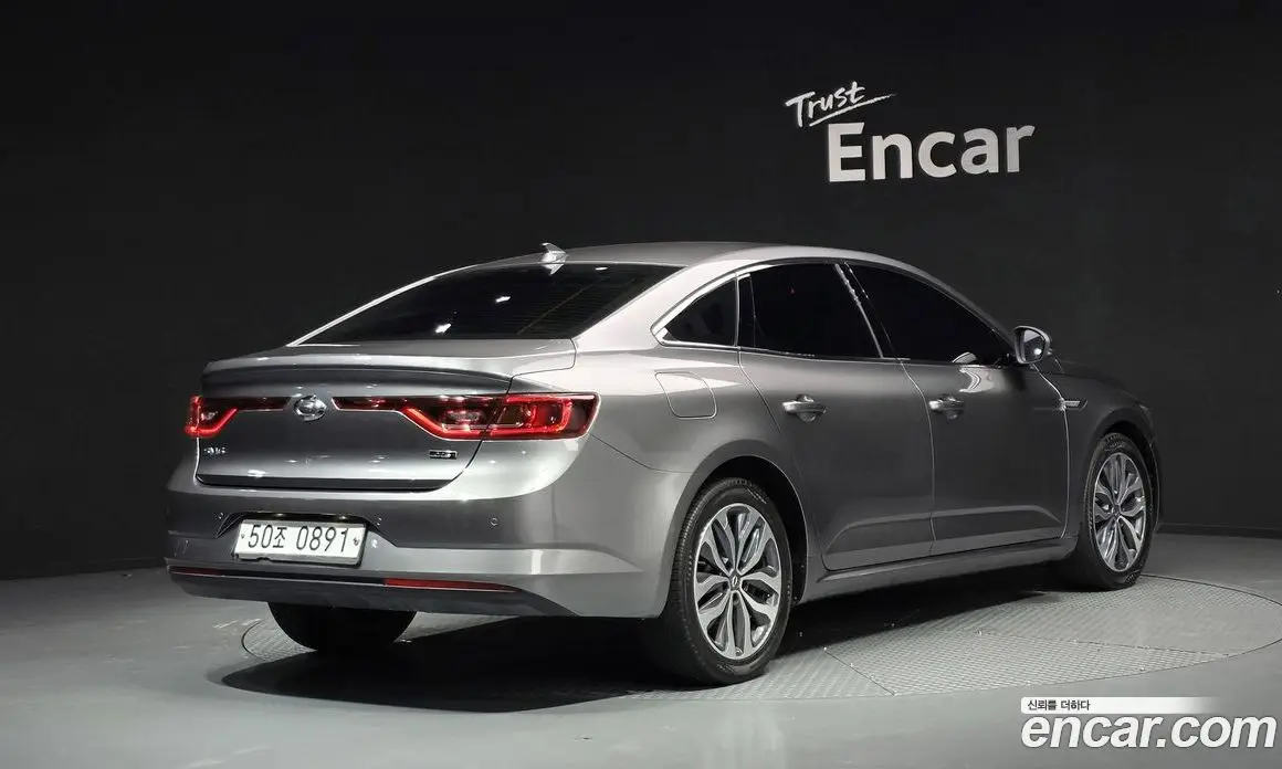 Renault (Samsung) SM6 2016 2.0 автомат (гидро), фото 2 Renault (Samsung) SM6 2016 2.0 автомат (гидро), фото 2