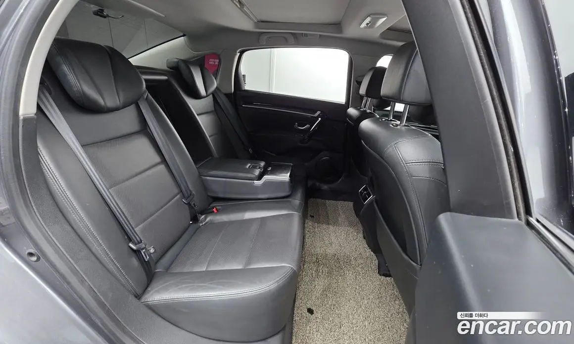 Renault (Samsung) SM7 2017 2.5 автомат (гидро), фото 18 Renault (Samsung) SM7 2017 2.5 автомат (гидро), фото 18