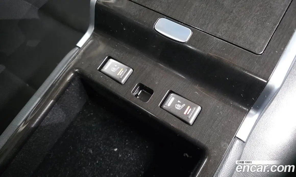 Renault (Samsung) SM7 2017 2.5 автомат (гидро), фото 19 Renault (Samsung) SM7 2017 2.5 автомат (гидро), фото 19