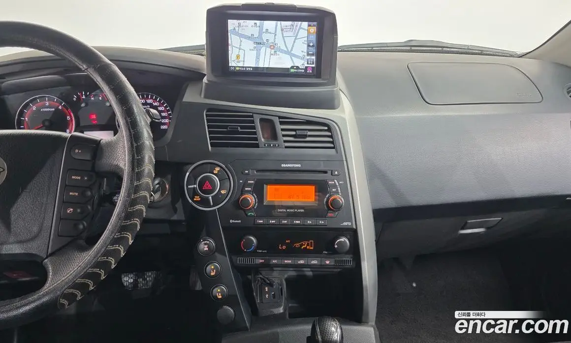SsangYong Korando 2012 2.0 автомат (гидро), фото 15 SsangYong Korando 2012 2.0 автомат (гидро), фото 15
