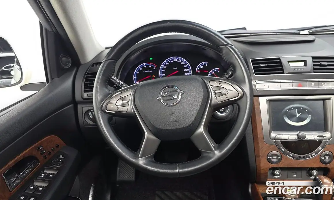 SsangYong Rexton 2016 2.2 автомат (гидро), фото 12 SsangYong Rexton 2016 2.2 автомат (гидро), фото 12