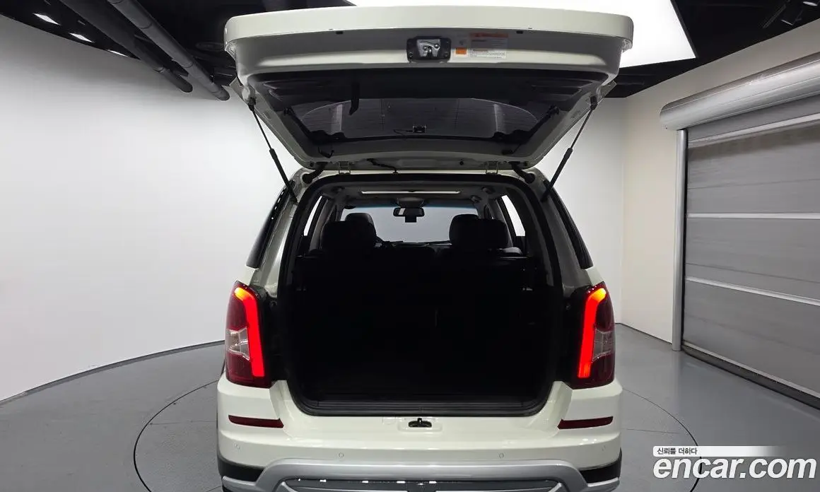 SsangYong Rexton 2016 2.2 автомат (гидро), фото 20 SsangYong Rexton 2016 2.2 автомат (гидро), фото 20