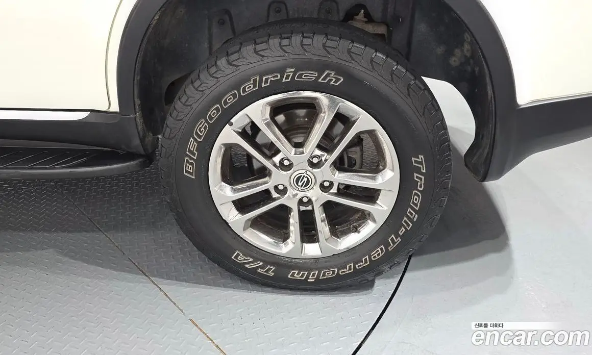 SsangYong Rexton 2016 2.2 автомат (гидро), фото 5 SsangYong Rexton 2016 2.2 автомат (гидро), фото 5