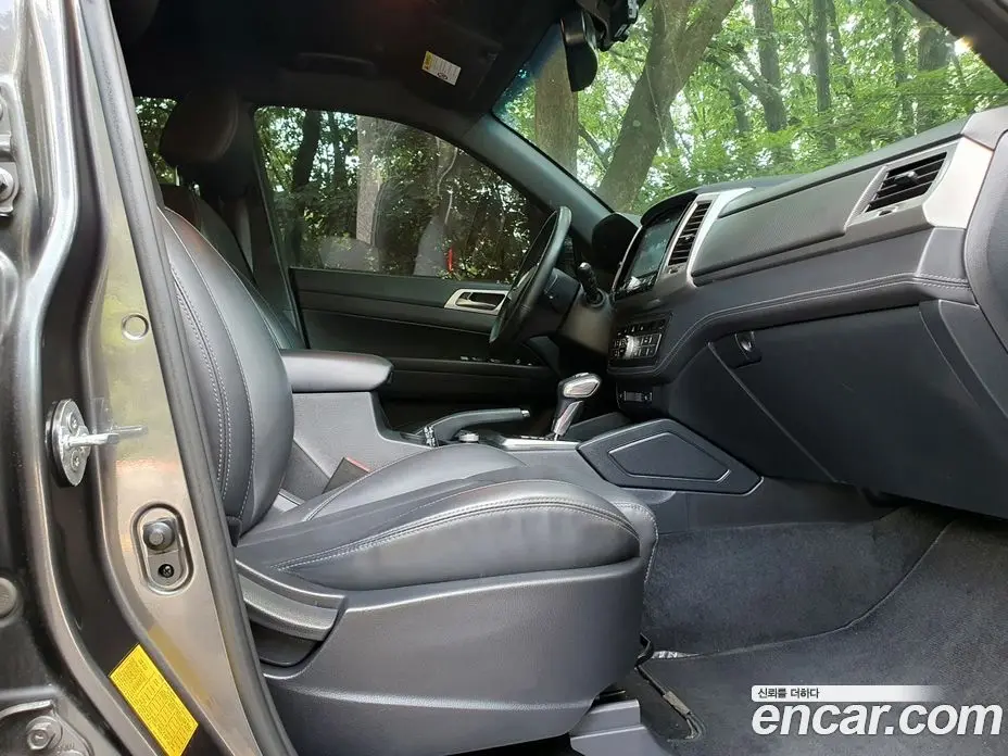 SsangYong Rexton 2019 2.2 автомат (гидро), фото 6