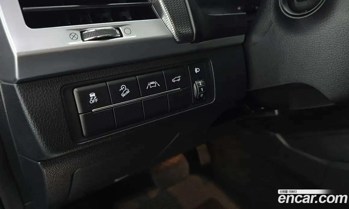 SsangYong Rexton 2021 2.2 автомат (гидро), фото 15 SsangYong Rexton 2021 2.2 автомат (гидро), фото 15