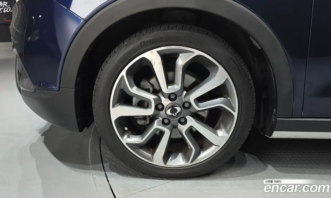 SsangYong TIBOLI 2015 1.6 автомат (гидро), фото 5 SsangYong TIBOLI 2015 1.6 автомат (гидро), фото 5