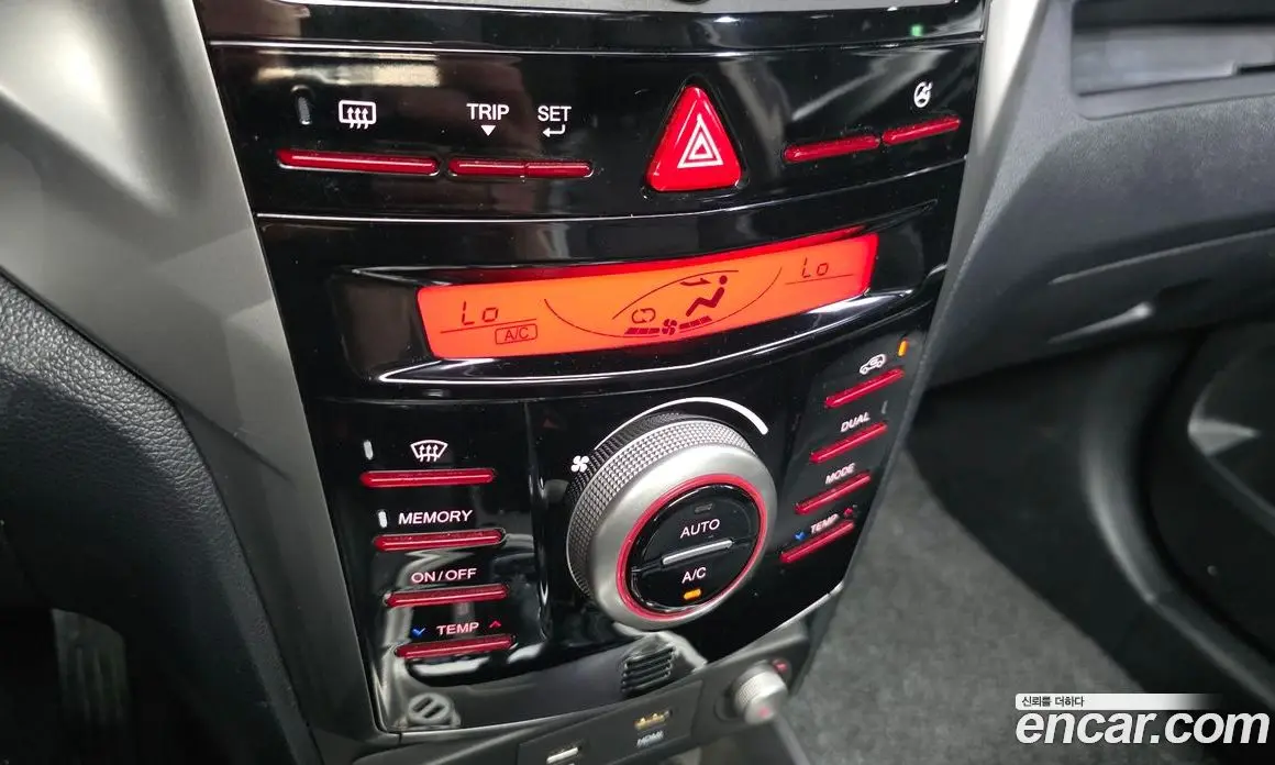 SsangYong TIBOLI 2016 1.6 автомат (гидро), фото 16