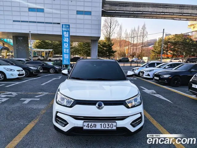SsangYong TIBOLI 2017 1.6 автомат (гидро), миниатюра 3