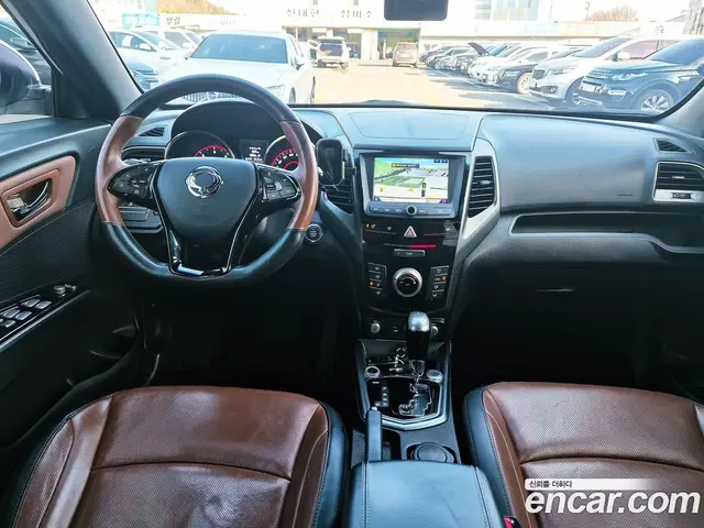 SsangYong TIBOLI 2017 1.6 автомат (гидро), миниатюра 7