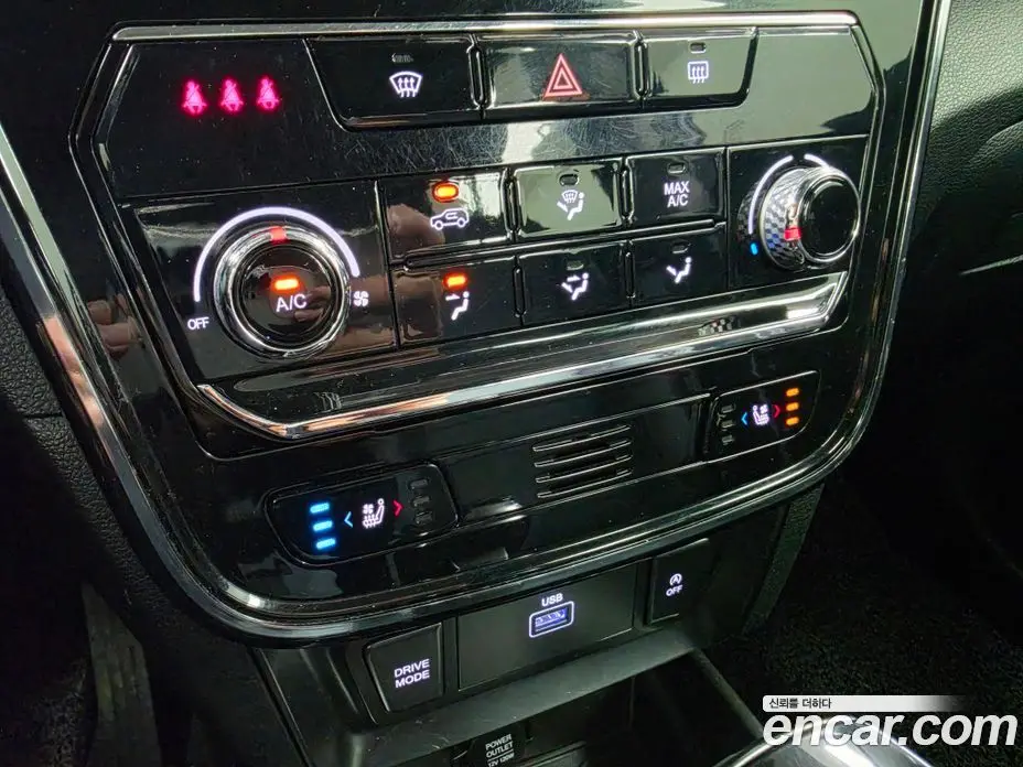 SsangYong TIBOLI 2022 1.5 автомат (гидро), фото 14 SsangYong TIBOLI 2022 1.5 автомат (гидро), фото 14