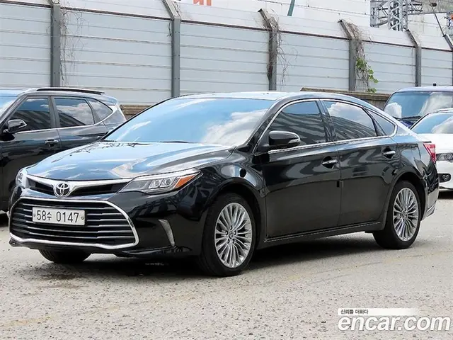 Toyota Avalon 2016 3.5 автомат (гидро), миниатюра 2 Toyota Avalon 2016 3.5 автомат (гидро), миниатюра 2