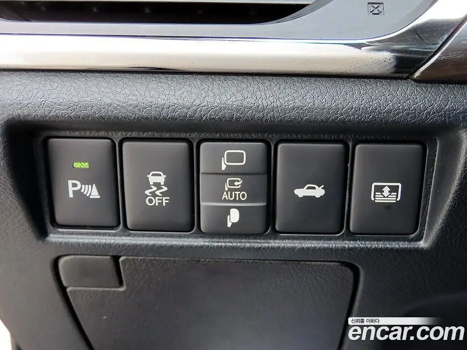 Toyota Avalon 2016 3.5 автомат (гидро), фото 12 Toyota Avalon 2016 3.5 автомат (гидро), фото 12
