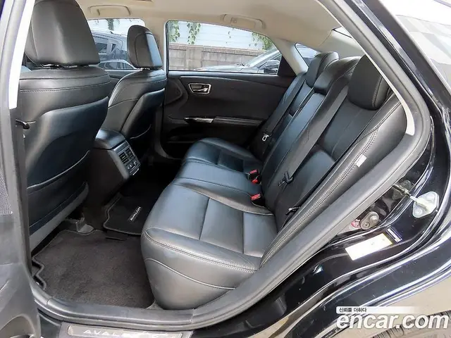 Toyota Avalon 2016 3.5 автомат (гидро), миниатюра 6 Toyota Avalon 2016 3.5 автомат (гидро), миниатюра 6
