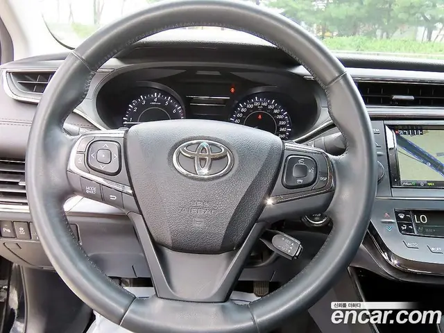 Toyota Avalon 2016 3.5 автомат (гидро), миниатюра 8 Toyota Avalon 2016 3.5 автомат (гидро), миниатюра 8