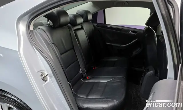 Volkswagen Jetta 2013 1.6 автомат (гидро), миниатюра 12