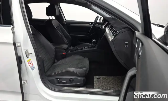 Volkswagen Passat 2022 2.0 автомат (гидро), миниатюра 11 Volkswagen Passat 2022 2.0 автомат (гидро), миниатюра 11
