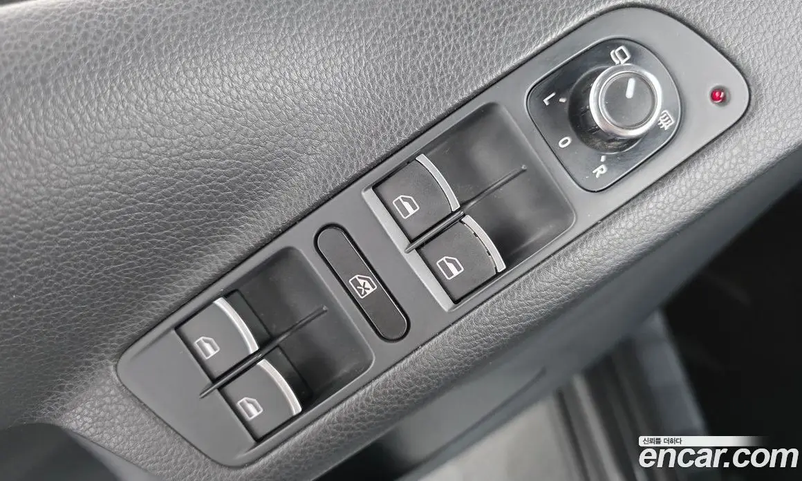 Volkswagen Tiguan 2014 2.0 автомат (гидро), фото 12