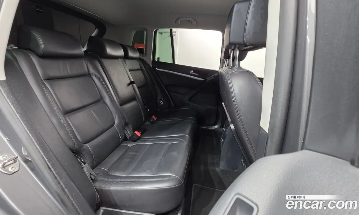 Volkswagen Tiguan 2014 2.0 автомат (гидро), фото 19