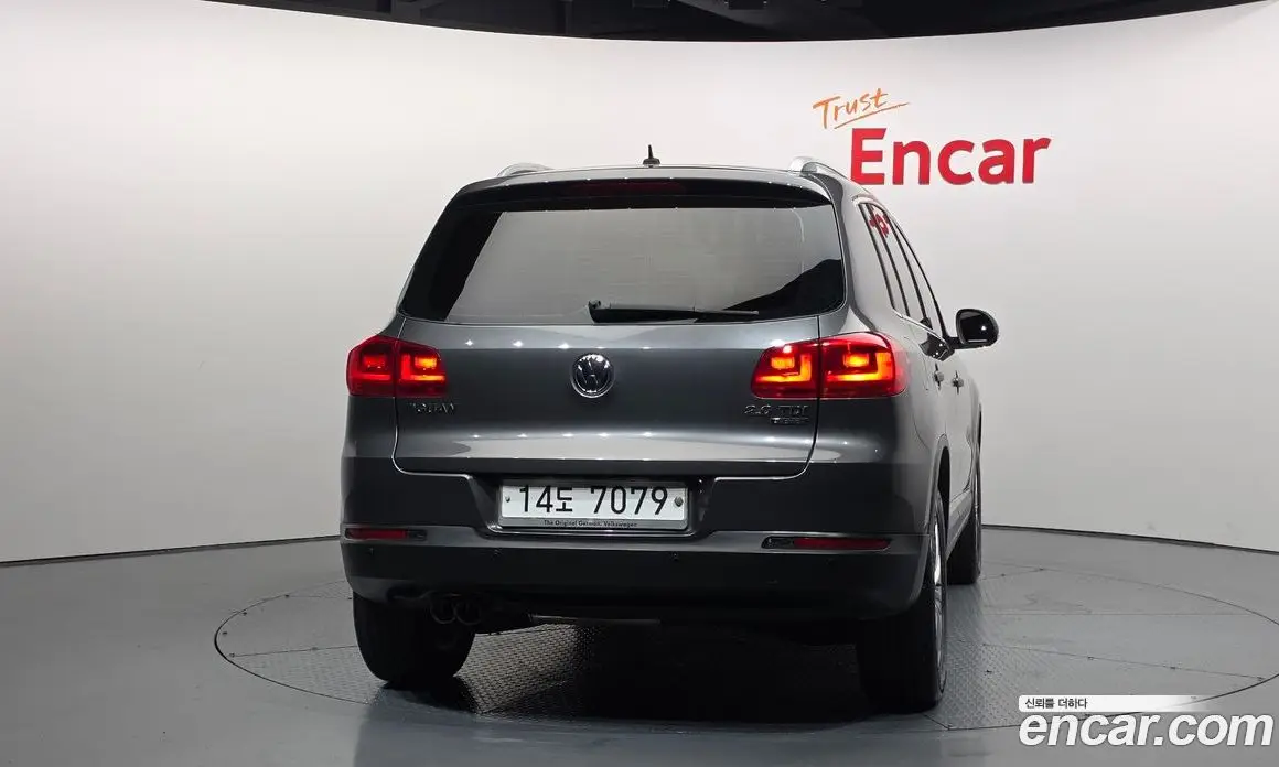 Volkswagen Tiguan 2014 2.0 автомат (гидро), фото 4