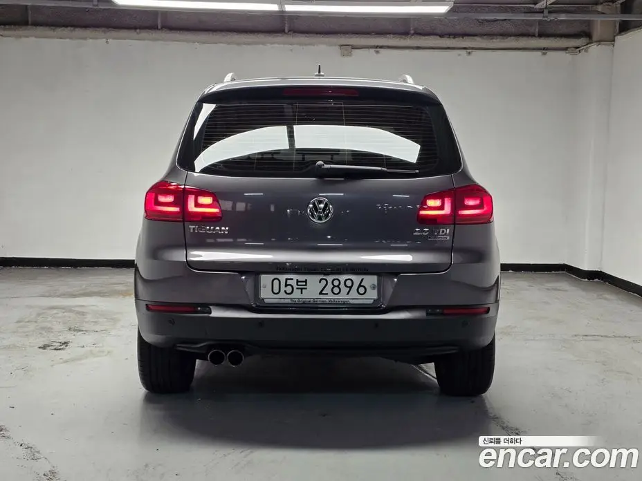 Volkswagen Tiguan 2014 2.0 автомат (гидро), фото 4 Volkswagen Tiguan 2014 2.0 автомат (гидро), фото 4