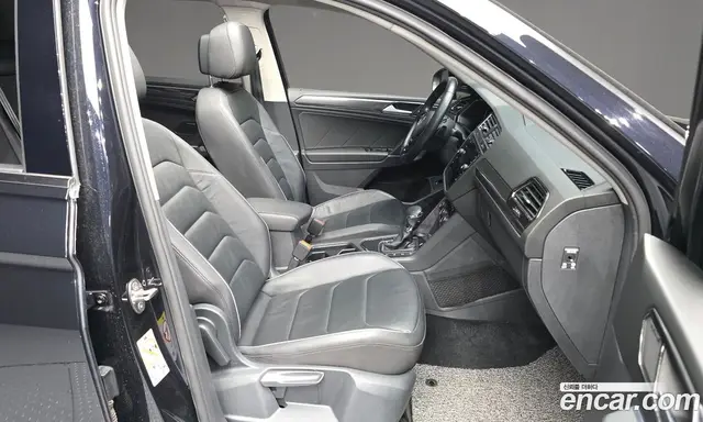 Volkswagen Tiguan 2020 2.0 автомат (гидро), миниатюра 11