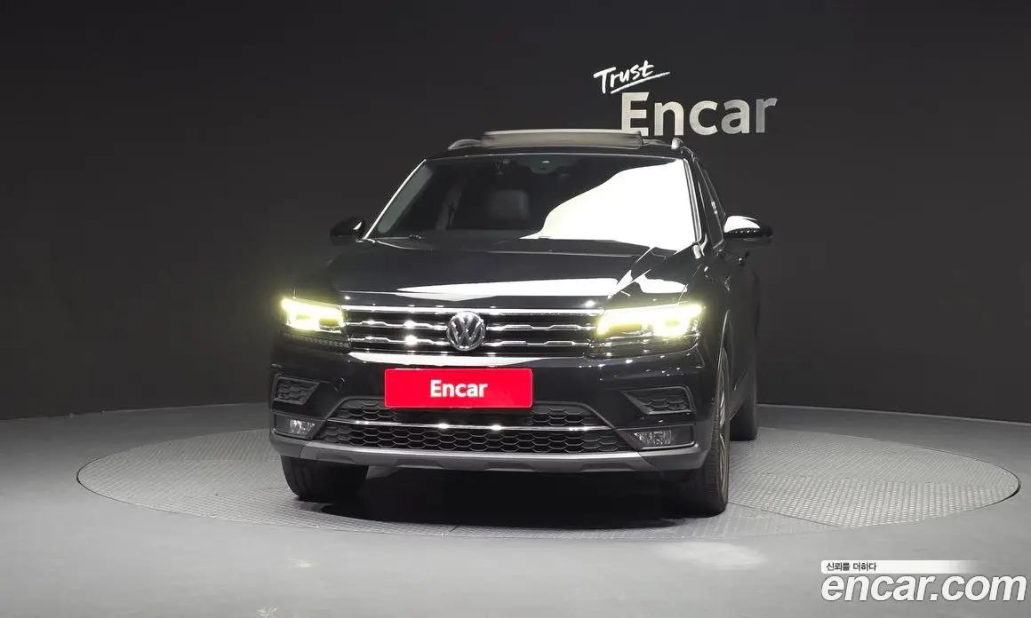 Volkswagen Tiguan 2020 2.0 автомат (гидро), фото 3
