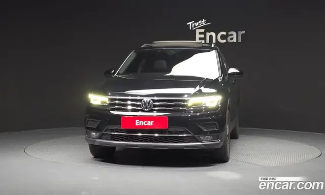 Volkswagen Tiguan 2020 2.0 автомат (гидро), миниатюра 3