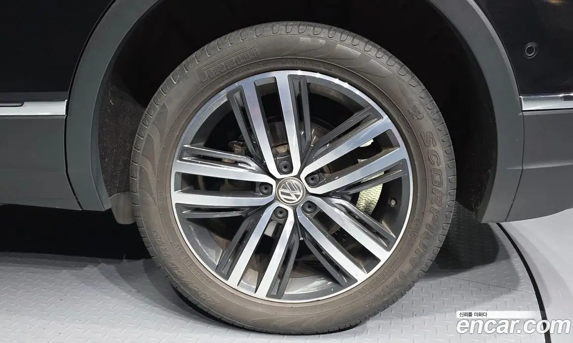 Volkswagen Tiguan 2020 2.0 автомат (гидро), фото 5