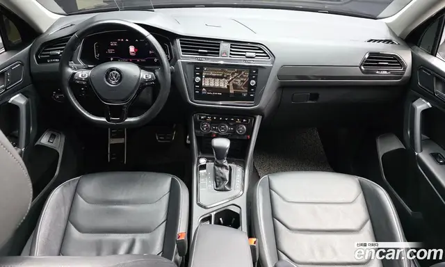 Volkswagen Tiguan 2020 2.0 автомат (гидро), миниатюра 7