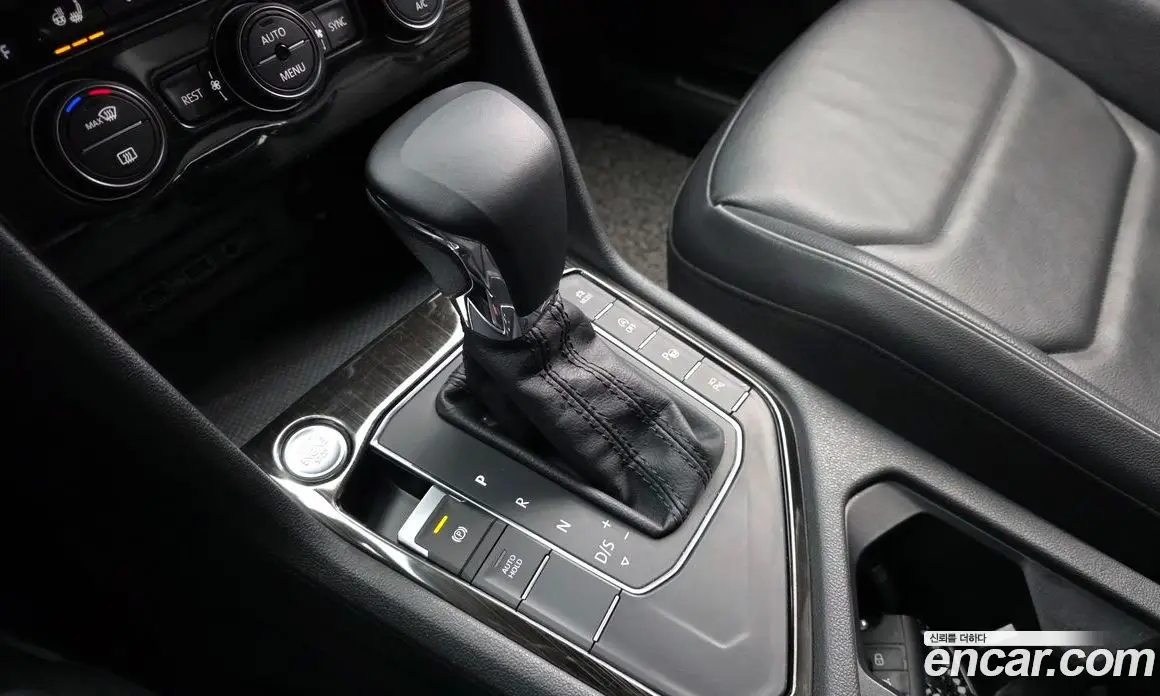 Volkswagen Tiguan 2020 2.0 автомат (гидро), фото 9