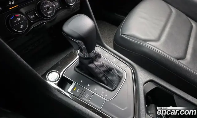 Volkswagen Tiguan 2020 2.0 автомат (гидро), миниатюра 9