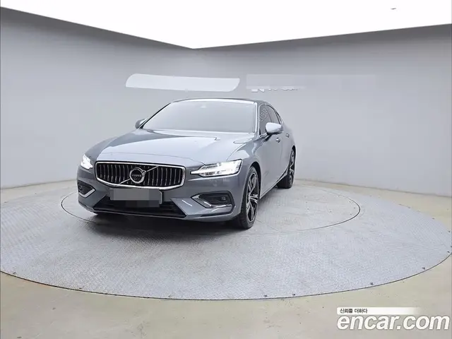 Volvo S60, 2021, 35 515 км