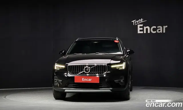 Volvo XC40 2023 2.0 автомат (гидро), миниатюра 3 Volvo XC40 2023 2.0 автомат (гидро), миниатюра 3