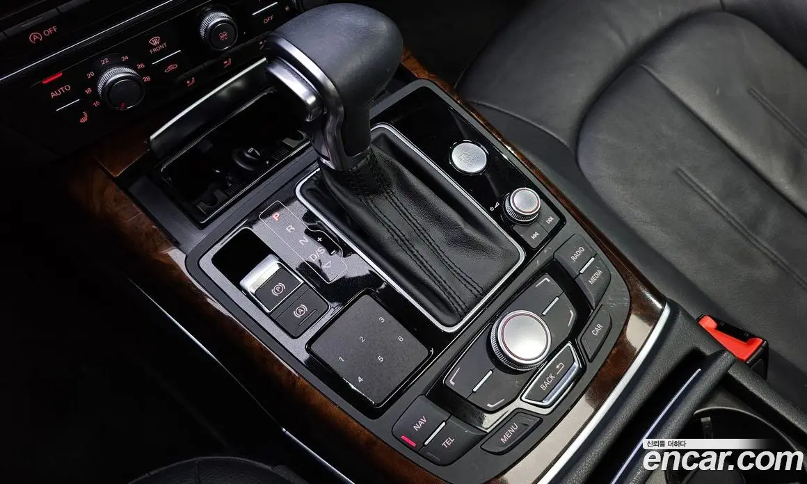 Audi A6 2014 2.0 автомат (гидро), фото 9
