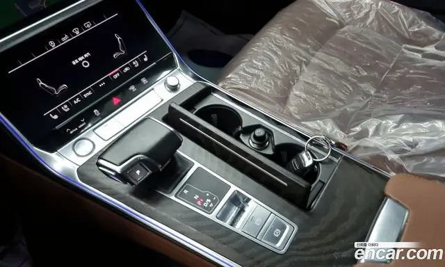 Audi A6 2020 2.0 автомат (гидро), миниатюра 9