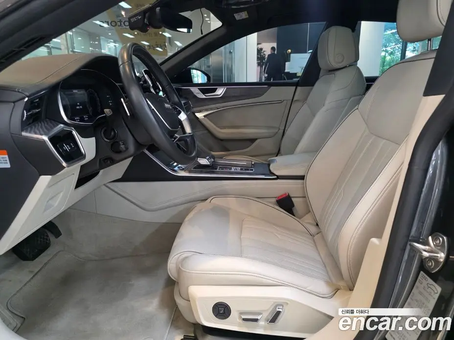 Audi A7 2024 3.0 автомат (гидро), фото 10