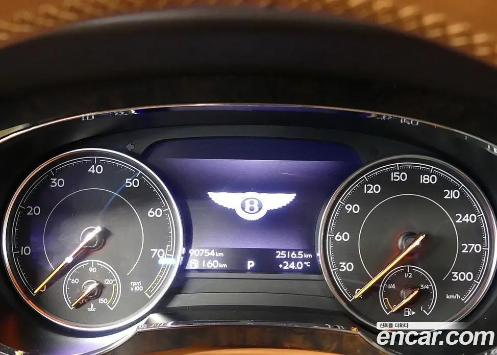 Bentley Bentayga 2020 4.0 автомат (гидро), фото 15