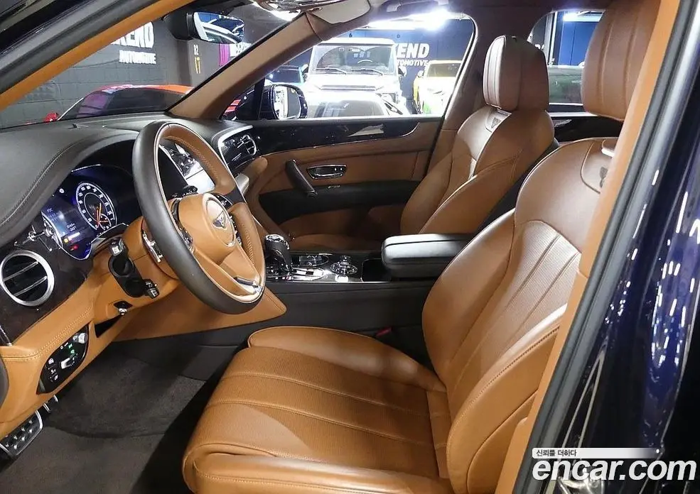 Bentley Bentayga 2020 4.0 автомат (гидро), фото 7