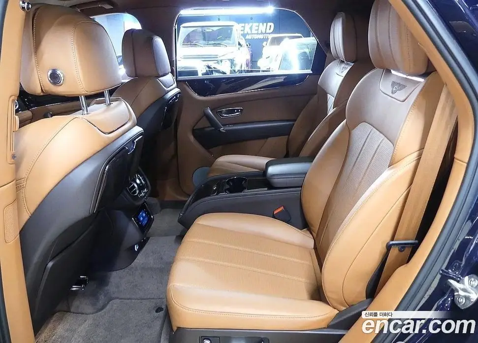 Bentley Bentayga 2020 4.0 автомат (гидро), фото 8