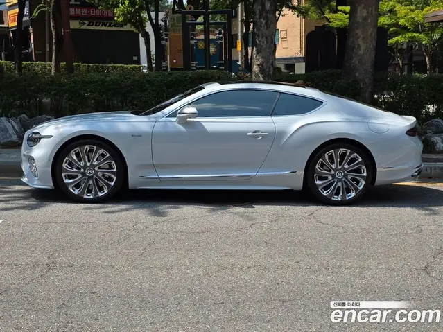 Bentley Continental 2026 4.0 автомат (гидро), миниатюра 5 Bentley Continental 2026 4.0 автомат (гидро), миниатюра 5