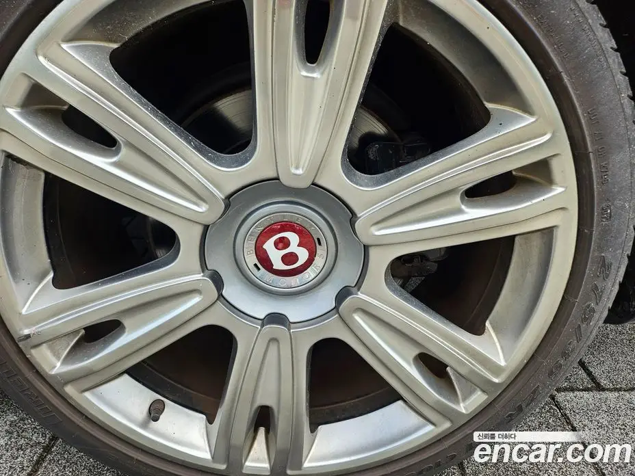 Bentley Flying Spur 2015 4.0 автомат (гидро), фото 2 Bentley Flying Spur 2015 4.0 автомат (гидро), фото 2