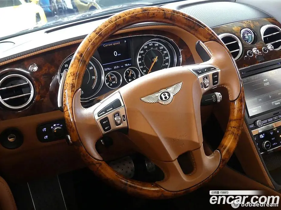 Bentley Flying Spur 2016 4.0 автомат (гидро), фото 12 Bentley Flying Spur 2016 4.0 автомат (гидро), фото 12