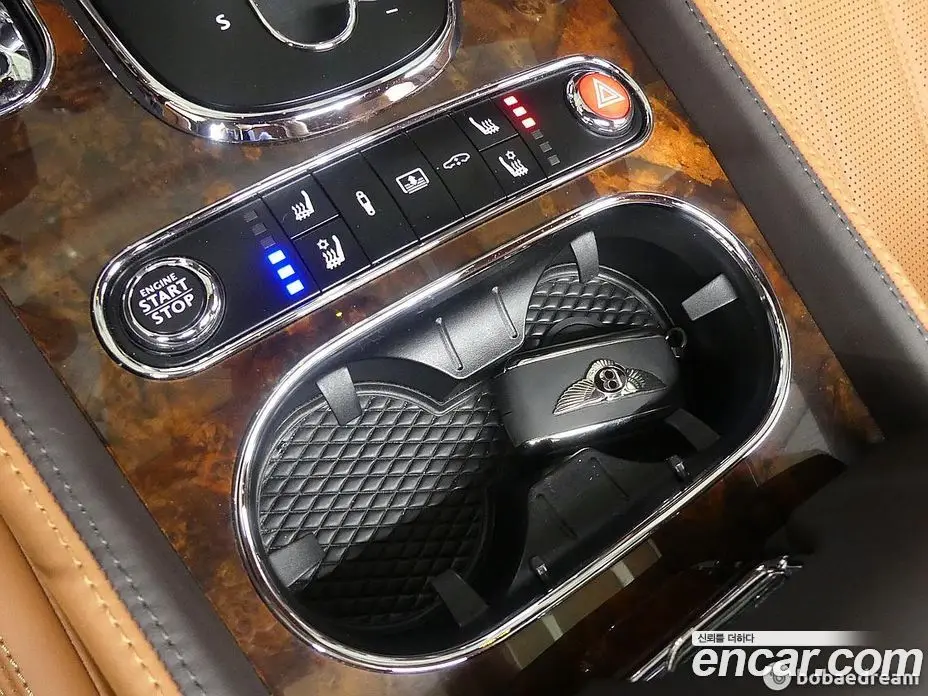 Bentley Flying Spur 2016 4.0 автомат (гидро), фото 16 Bentley Flying Spur 2016 4.0 автомат (гидро), фото 16