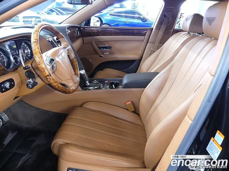 Bentley Flying Spur 2016 4.0 автомат (гидро), фото 10 Bentley Flying Spur 2016 4.0 автомат (гидро), фото 10