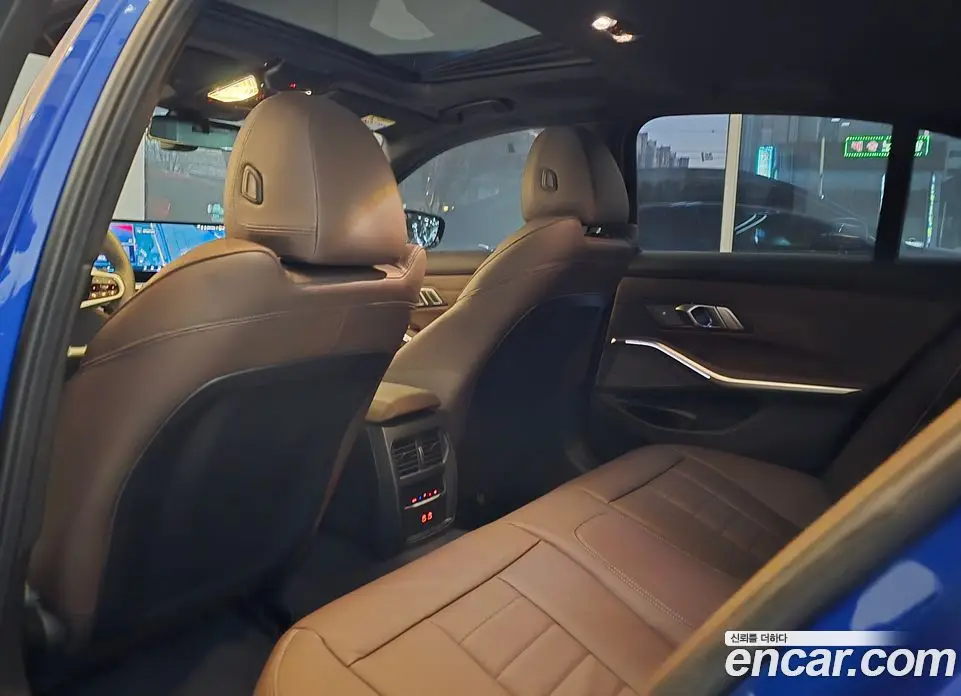 BMW 3 серия 2024 3.0 автомат (гидро), фото 10