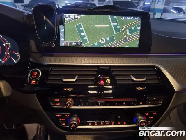 BMW 5 серия 2017 2.0 автомат (гидро), миниатюра 9 BMW 5 серия 2017 2.0 автомат (гидро), миниатюра 9