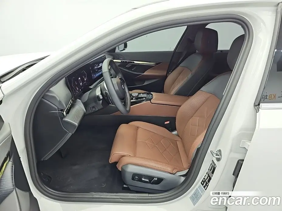 BMW 5 серия 2025 2.0 автомат (гидро), фото 11 BMW 5 серия 2025 2.0 автомат (гидро), фото 11